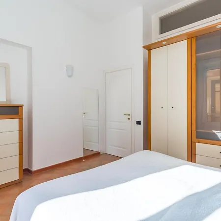 דירה Casa 45 סלרנו