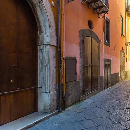 Casa 45 - In Centro Storico Vicino Al Teatro Verdi E Al Crescent