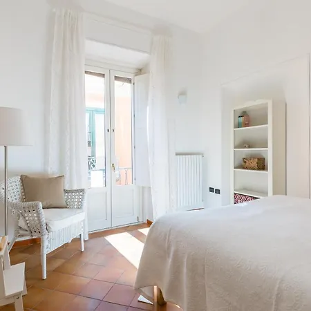 Apartmán Casa 45 - In Centro Storico Vicino Al Teatro Verdi E Al Crescent Salerno