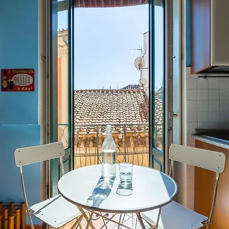 Casa 45 - In Centro Storico Vicino Al Teatro Verdi E Al Crescent Apartmán Salerno