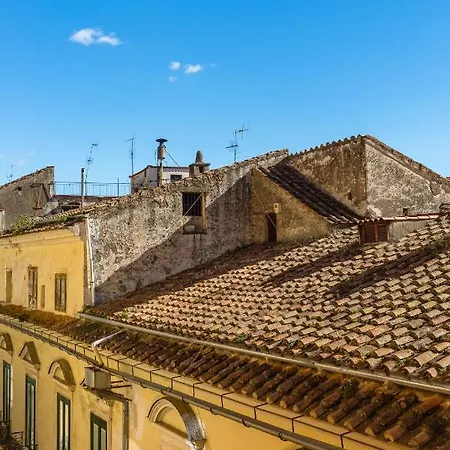 Apartmán Casa 45 - In Centro Storico Vicino Al Teatro Verdi E Al Crescent
